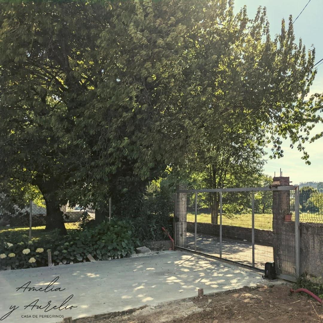 梅利德Amelia Y Aurelio, Casa De Peregrinos别墅 外观 照片